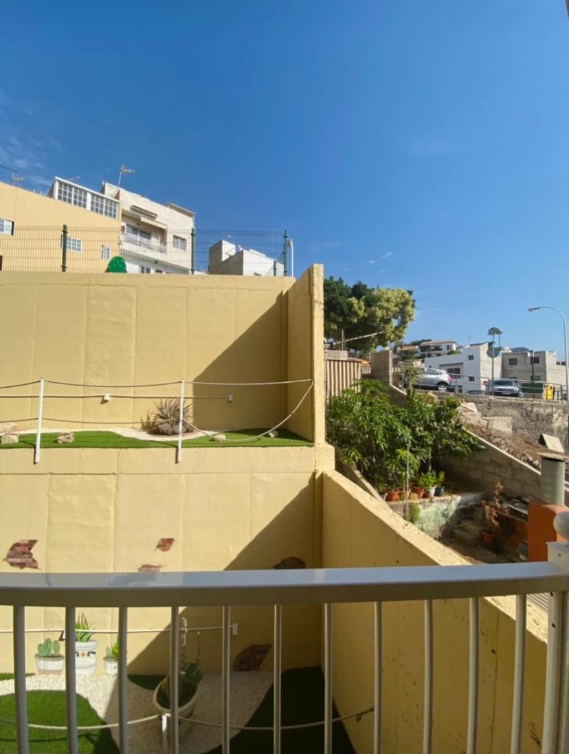 Apartamentos Ohana - Edificio Tonillo Los Cristianos  Bilik gambar